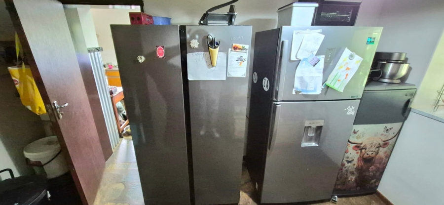 7 Bedroom Property for Sale in Modderfontein AH North West